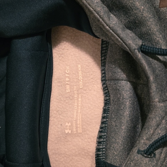 Under Armour hoodie - Picture 2 of 2